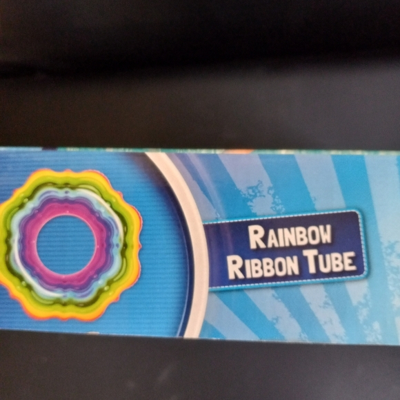 Bestway H20 inflatable Go Swim Ring/ Tube Rainbow Large - Picture 3 of 4